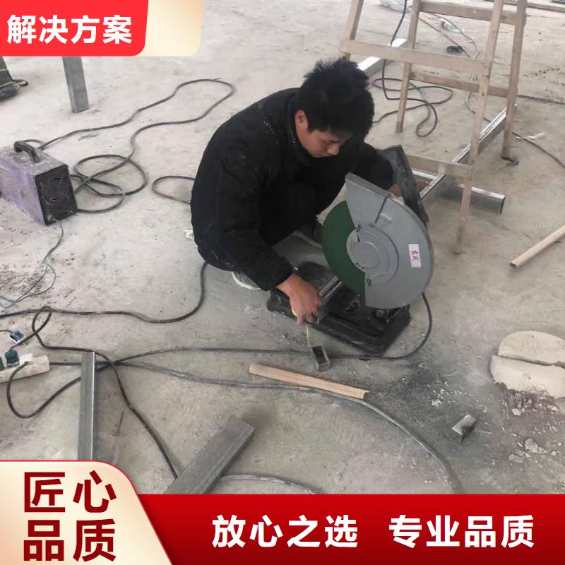 广告安装制作设计灯箱片写真专业团队