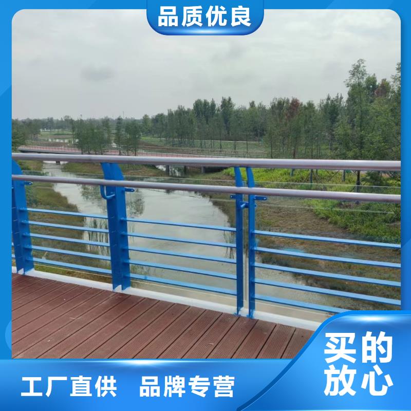 仿木纹河道护栏栏杆不锈钢河道栏杆厂家