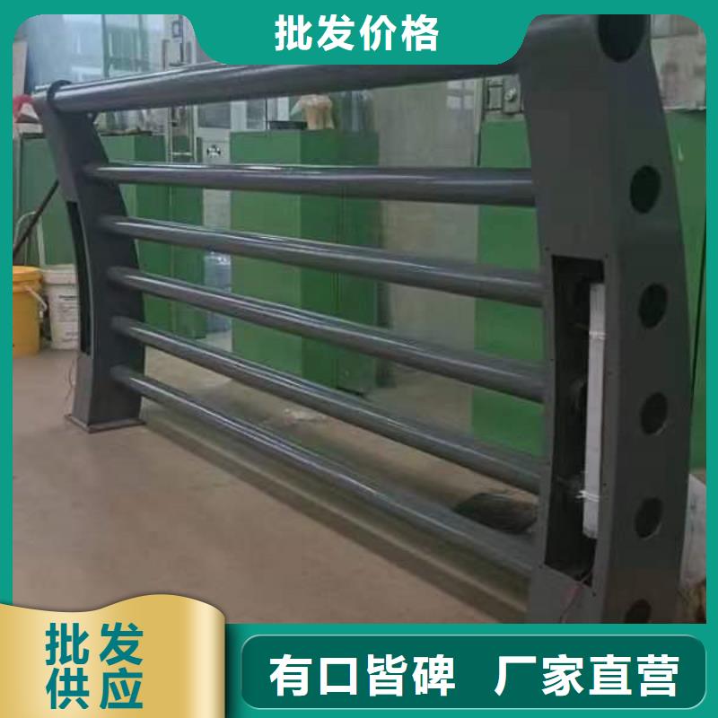 灯光护栏防撞栏杆厂追求细节品质